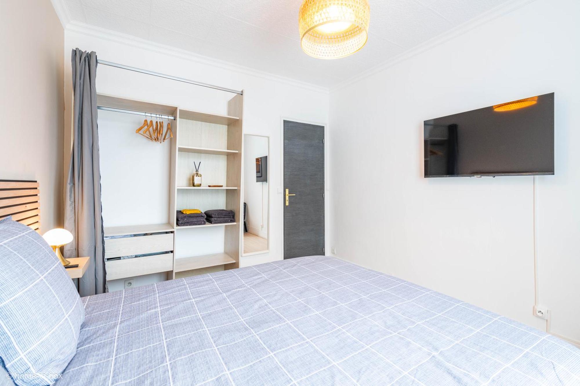 Nid Douillet Entre Paris Et Disney Vaires-sur-Marne ภายนอก รูปภาพ
