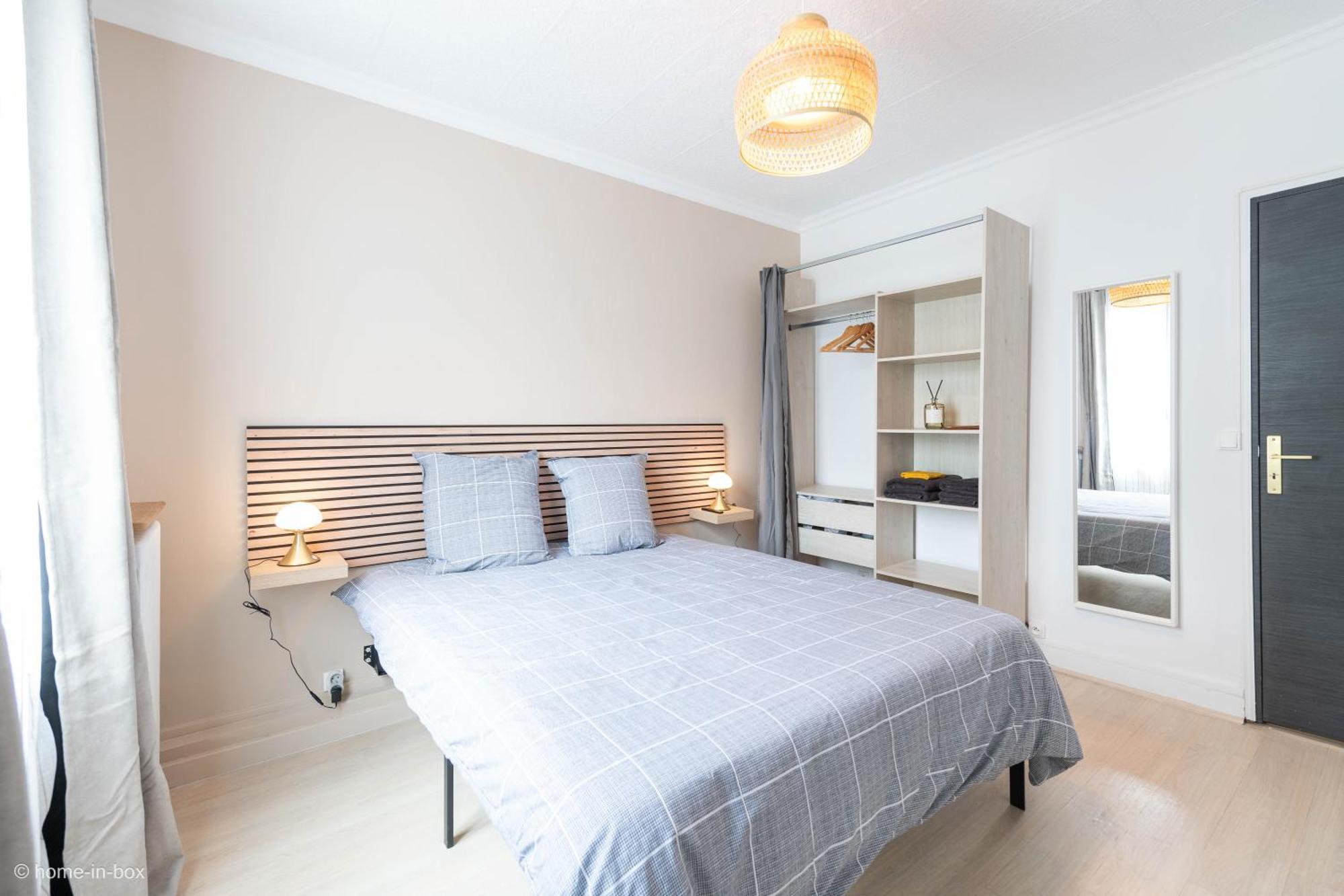 Nid Douillet Entre Paris Et Disney Vaires-sur-Marne ภายนอก รูปภาพ